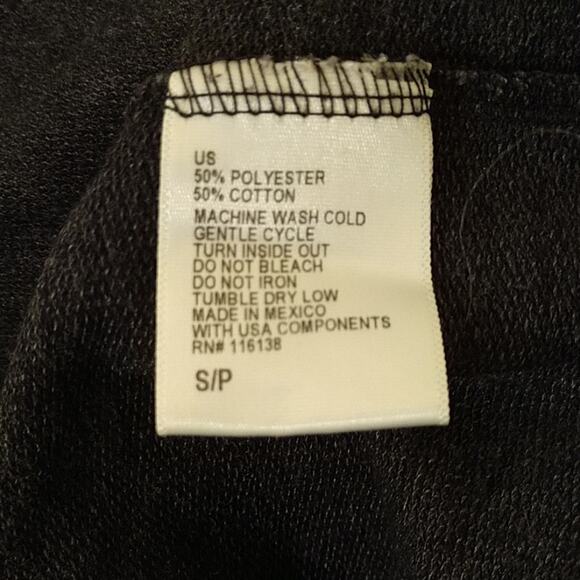 Recycled Karma Gray Cold Shoulder Top size Small - Picture 7 of 7